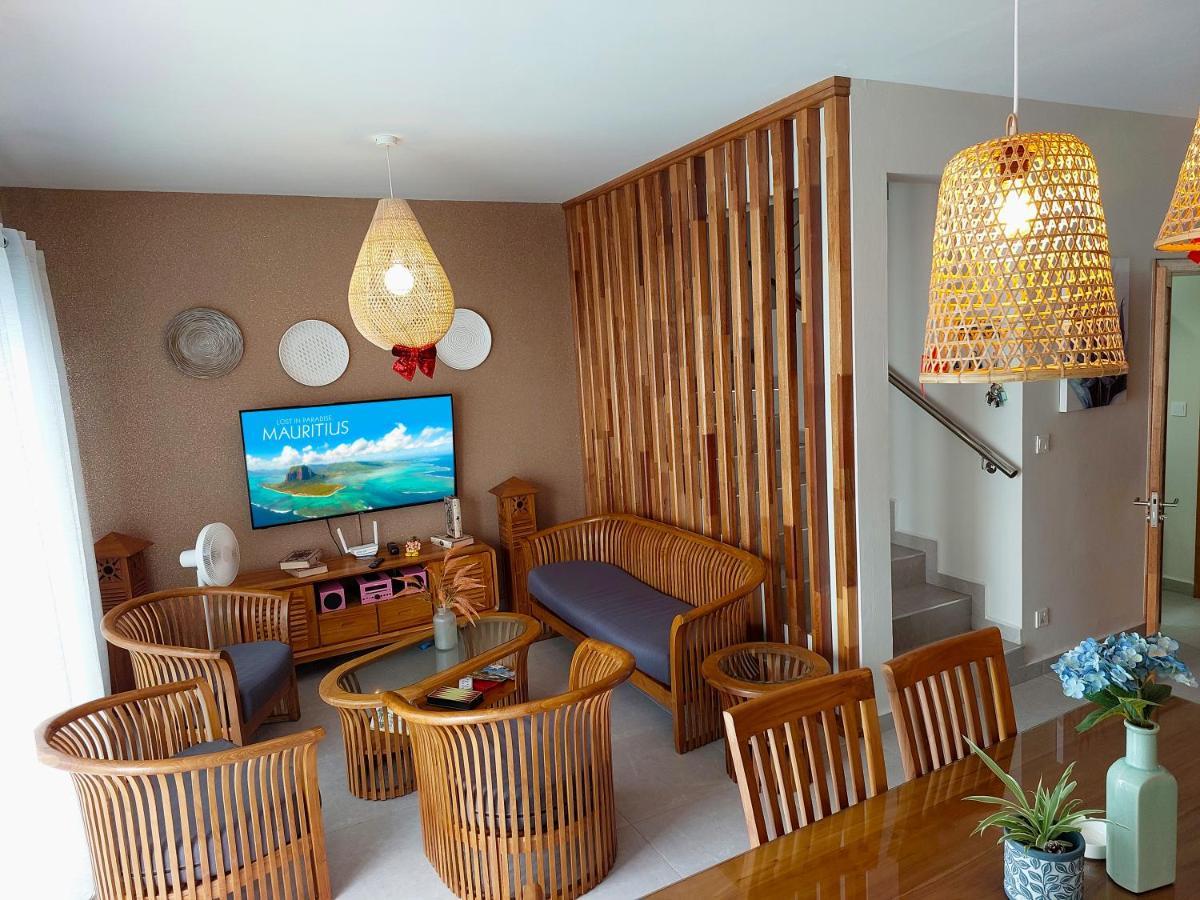 Golden Square Villa & Private Pool Flic-en-Flacq Εξωτερικό φωτογραφία