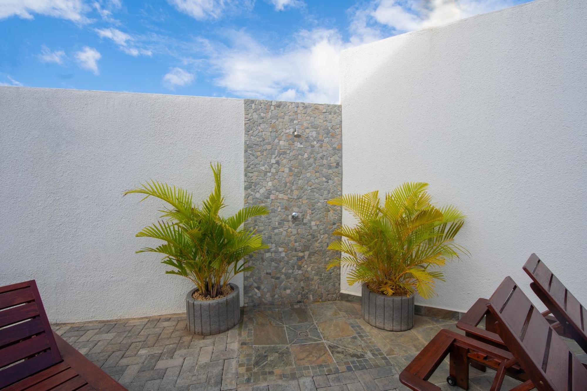 Golden Square Villa & Private Pool Flic-en-Flacq Εξωτερικό φωτογραφία