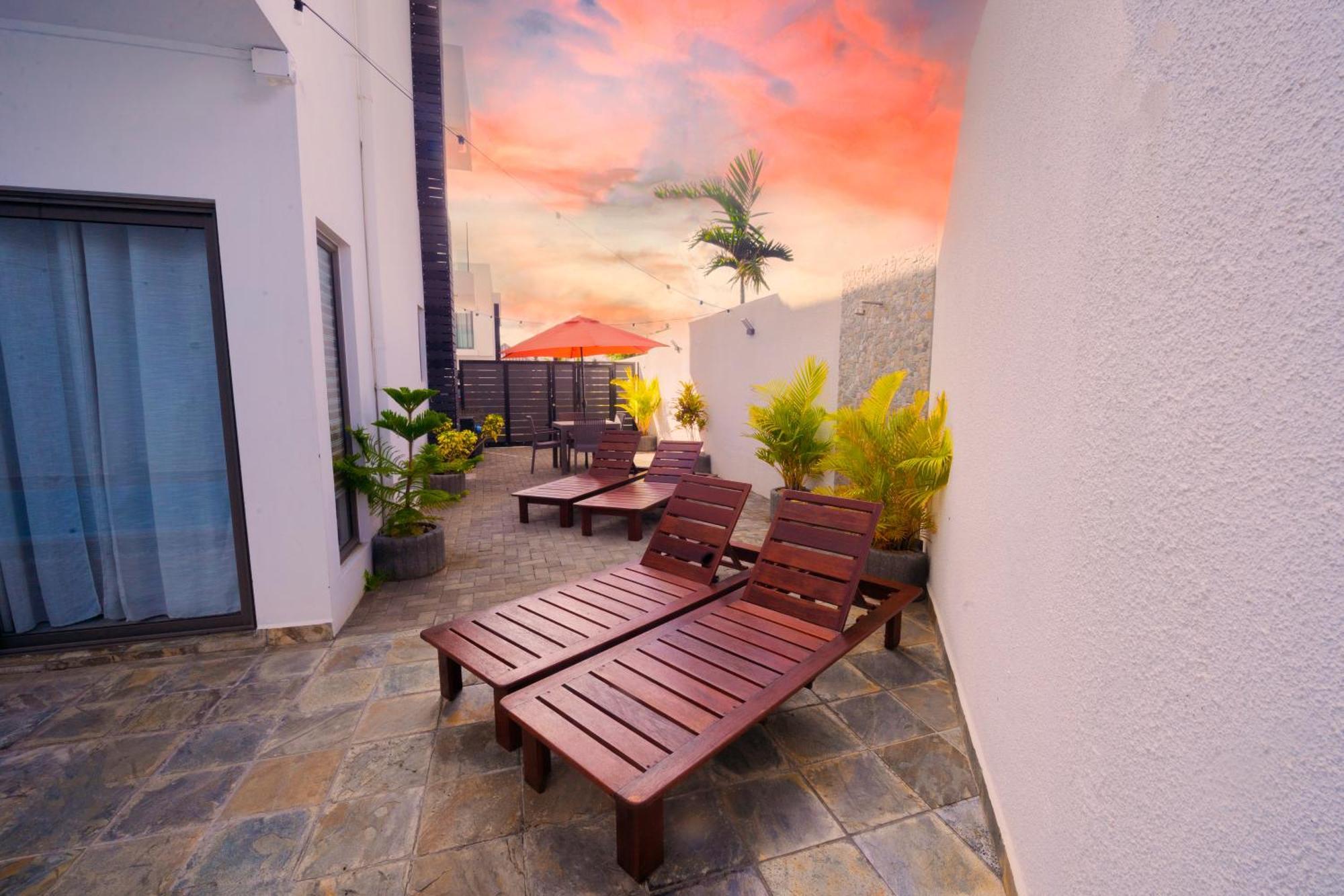 Golden Square Villa & Private Pool Flic-en-Flacq Εξωτερικό φωτογραφία